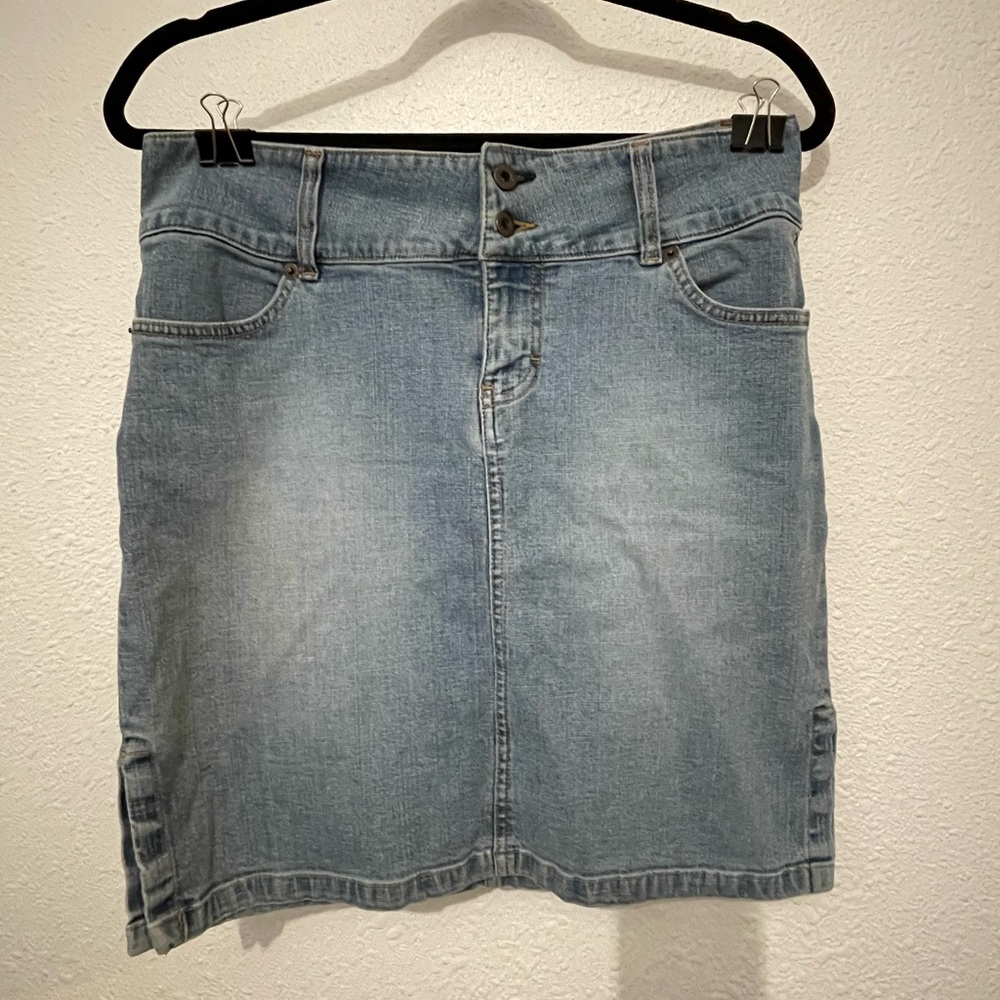 Vintage Tommy Hilfiger Jean Skirt Size 7 High Waist Side Slits Denim Knee Length
